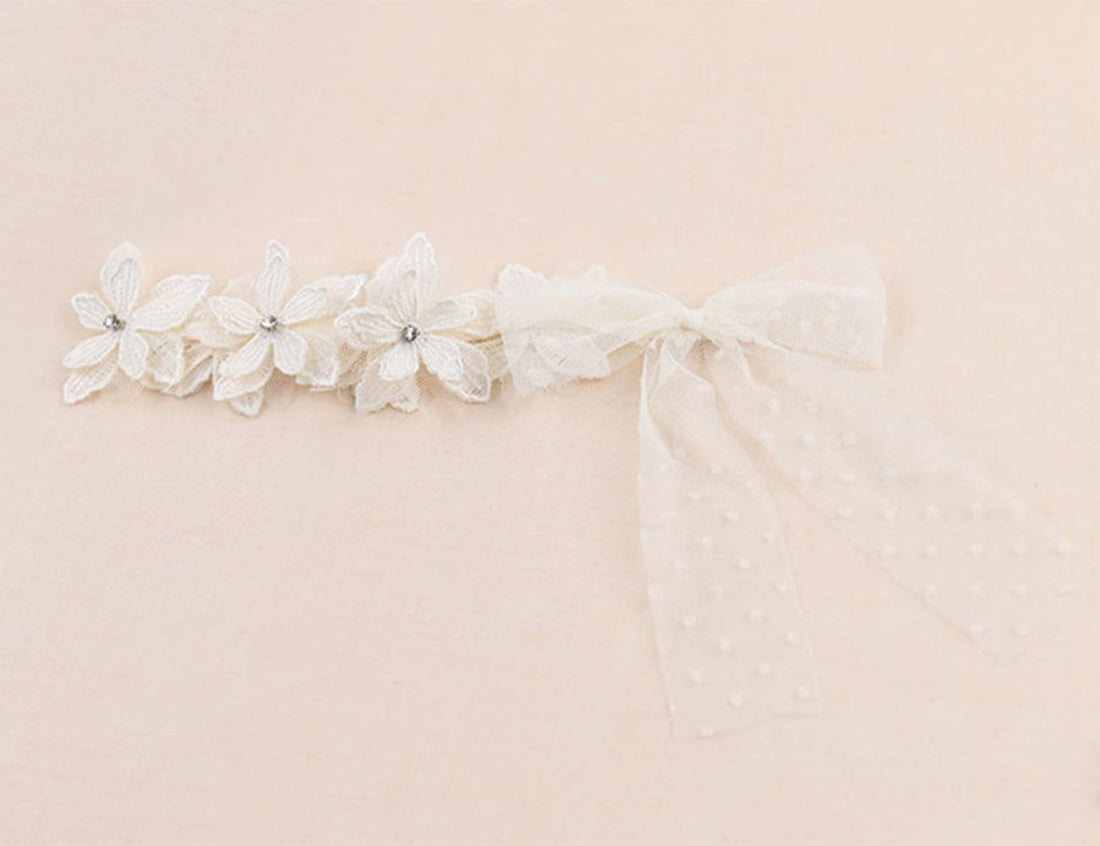 Baby Girls Cute Bow-Knot Headband Soft Lace Floral Hairband